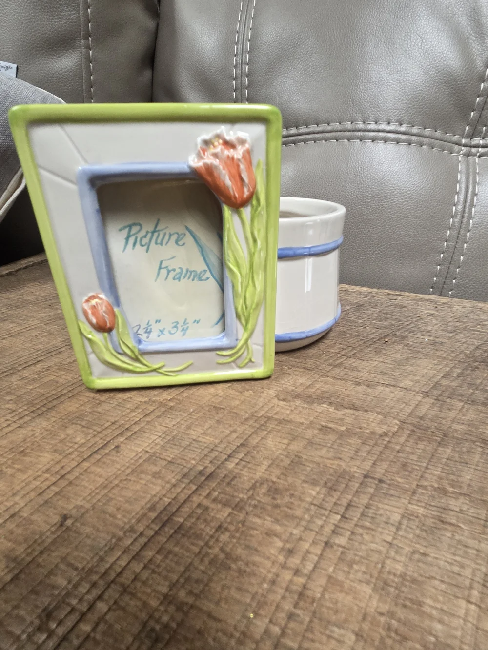 Vintage Ceramic Cottagecore Style Tulip Picture Frame w/ Planter Bin PP